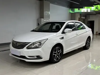BYD G5