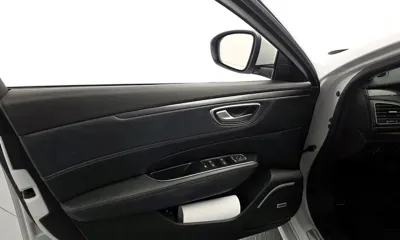 Renault-KoreaSamsung SM6