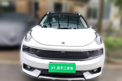 Lynk & Co 01
