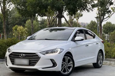 Hyundai Elantra (6th Generation
