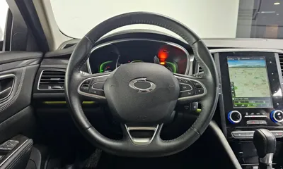 Renault-KoreaSamsung SM6