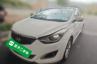 Hyundai Elantra (5th Generation