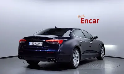Maserati Quattroporte
