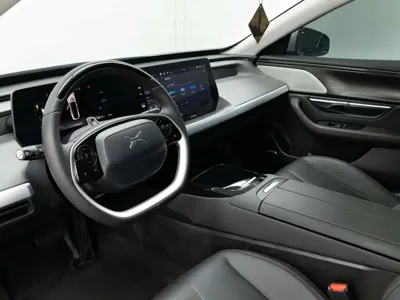 Xpeng P7