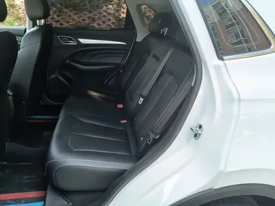 Roewe RX3