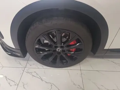 Nio EC7