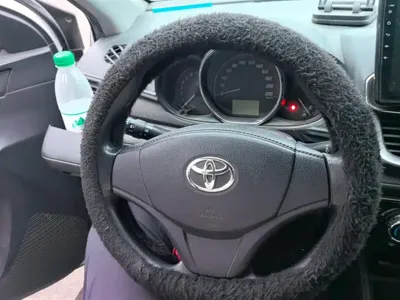 Toyota Yaris L