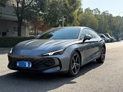 MG MG7