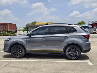 Roewe RX5