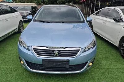 Peugeot 308S