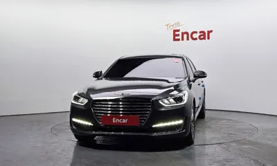 Genesis EQ900