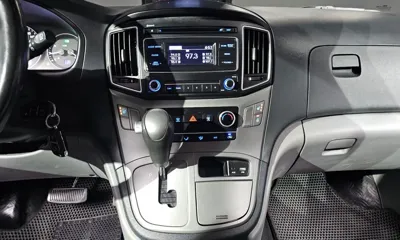 Hyundai Starex