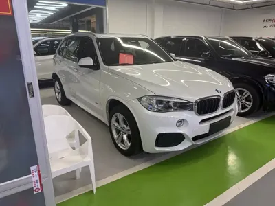 BMW X5 (Import)