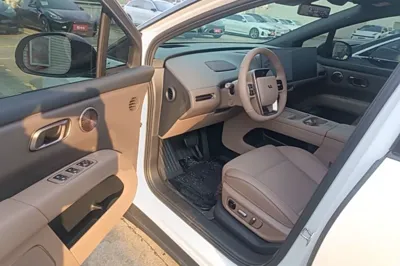 Li Auto Li Auto i6
