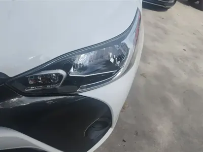 Toyota Yaris L