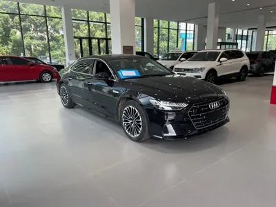 Audi A7L