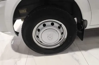SAIC MAXUS Xintu V80