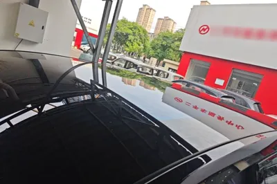 Hongqi Tiangong 08