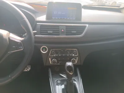 Dongfeng Fengon 370