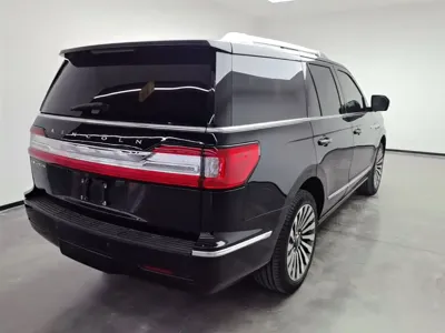 Lincoln Navigator