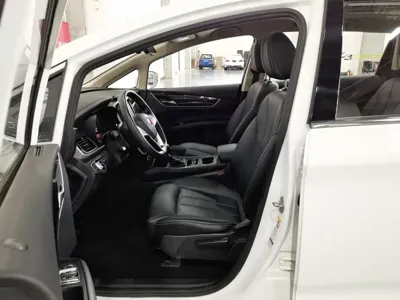 BYD MAX