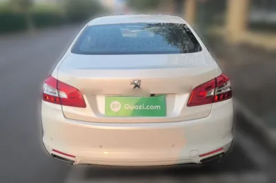 Peugeot 408