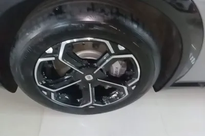 Xiaomi Auto YU7