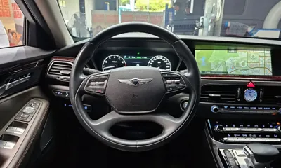 Genesis EQ900