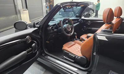 MINI Cooper Convertible