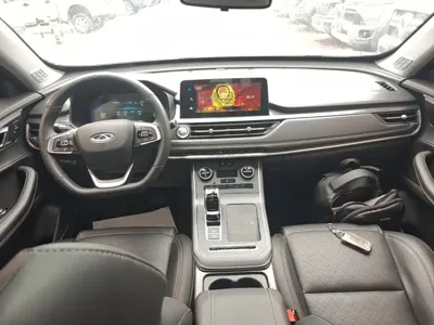 Chery Tiggo 8