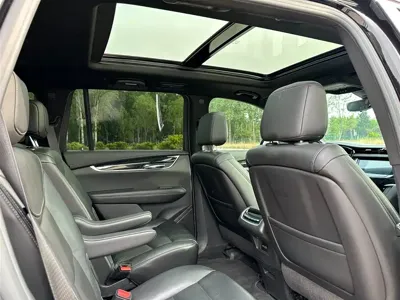 Cadillac XT6