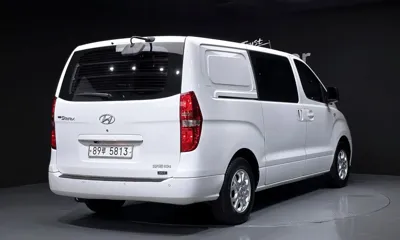 Hyundai Starex