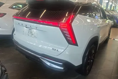 Geely Auto FX11