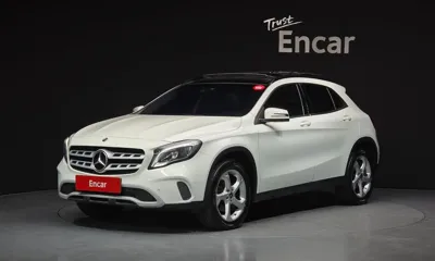 Mercedes-Benz GLA-Class