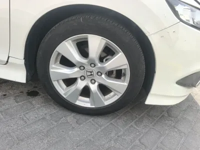 Honda Jade