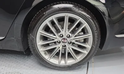 Kia K9