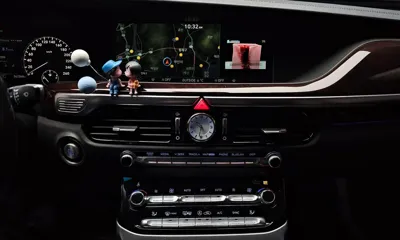 Genesis EQ900
