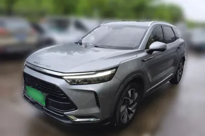 BAIC Beijing X7