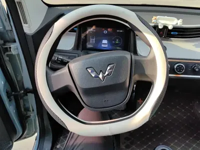 Wuling MINIEV