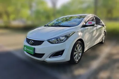 Hyundai Elantra (5th Generation