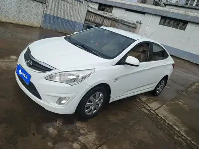 Hyundai Verna