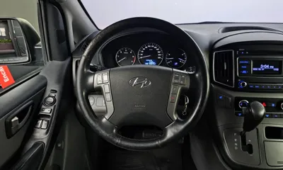 Hyundai Starex