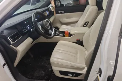 Li Auto ONE