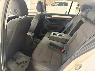 Volkswagen Golf EV