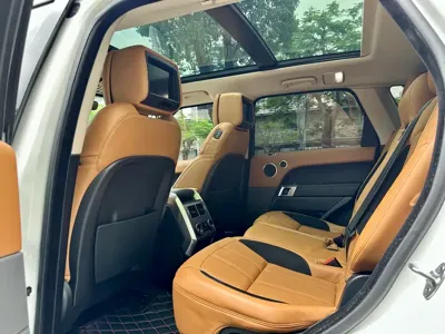 Land Rover Sport
