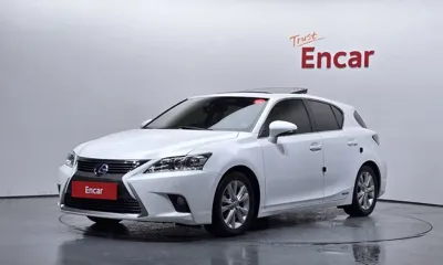 Lexus CT200h