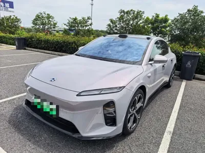 Nio ET5