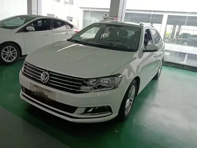 Volkswagen Gran Lavida