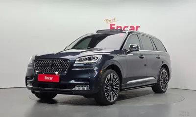 Lincoln Aviator