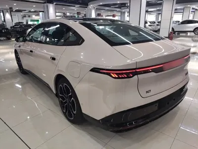 Nissan N7